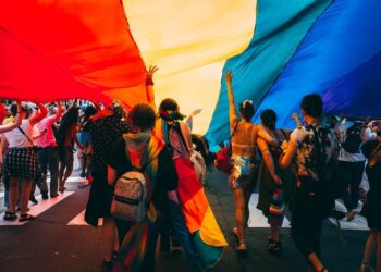 Evento discute direitos e políticas públicas voltadas para público LGBTQIA+ em MS