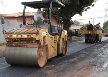 Começa recapeamento de rua por onde vai escoar enxurrada da Tamandaré