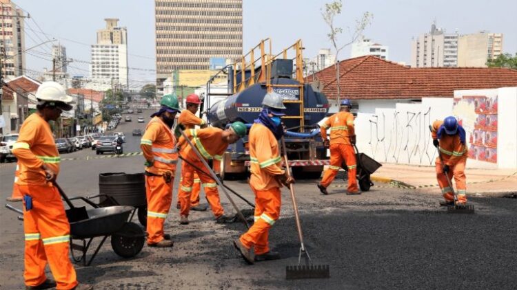 Prefeitura retoma recapeamento das obras do Reviva nesta quinta-feira
