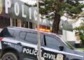 Mulher esfaqueia marido e mata a ex-esposa dele passando com o carro por cima