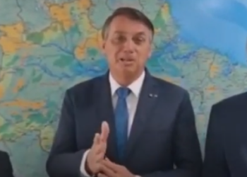 Após inflar eleitores a votarem em Contar, Bolsonaro diz estar neutro sobre 2º turno em MS