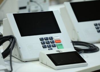 Mesário tem carro roubado com urna que seria usada em votação no Jardim das Hortências