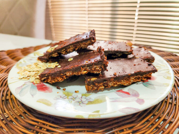 Aprenda uma receita receita saudável e “barrinha de granola”