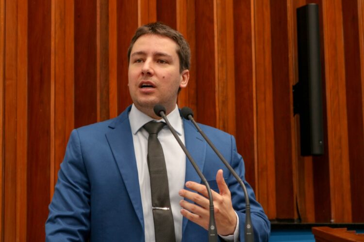 Deputado João Henrique abre CPI da Pesquisa Fake