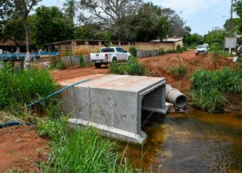 Depois de anos de espera, asfalto no acesso ao distrito de Cachoeirão já é realidade