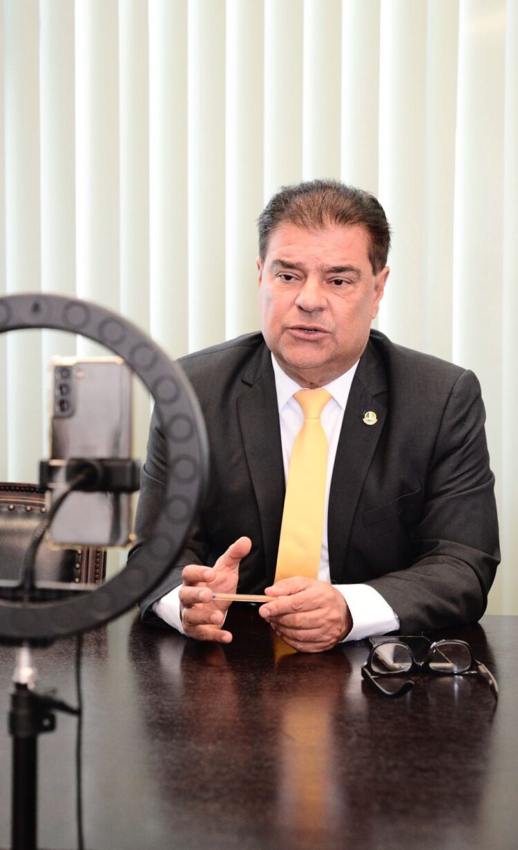 Senador Nelsinho Trad volta a cobrar explicações sobre aumento nos preços de passagens aéreas