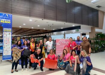 Campanha arrecada lenços, chapéus, gorros e bonés para pessoas com câncer na Capital