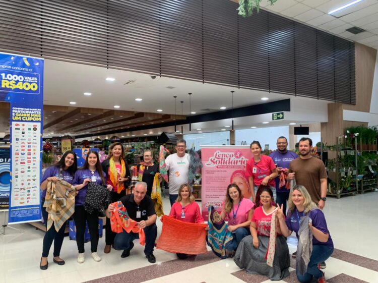 Campanha arrecada lenços, chapéus, gorros e bonés para pessoas com câncer na Capital