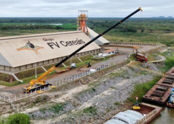 Porto de Murtinho faz primeira importação de fertilizante agrícola para produtor de MS