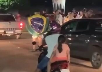 Vídeo: Bolsonaristas tentam impedir carreata pró-Lula com xingões e provocações em MS