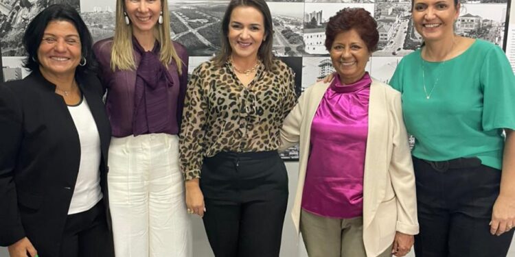 Ação inédita leva mulheres em situação de vulnerabilidade financeira ao cinema