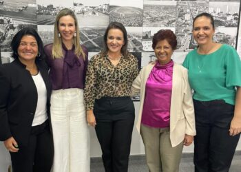 Ação inédita leva mulheres em situação de vulnerabilidade financeira ao cinema