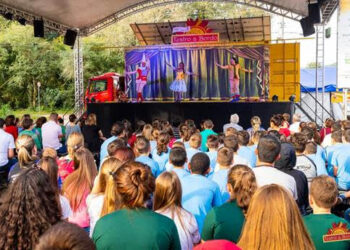Teatro a Bordo chega a MS com apresentações gratuitas em duas cidades