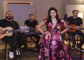 Som da Concha deste domingo terá performance elétrica de Franke e MPB de Renata Sena