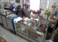 Vídeo: Assaltantes tomam café e logo depois anunciam assalto à padaria de Dourados