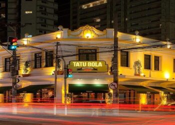 Tatu Bola Bar inaugura unidade em Campo Grande e abre processo seletivo pela Funtrab
