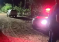Mulher é morta a facadas durante bebedeira e uso de drogas pelo namorado e “amigo”