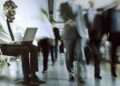 Ambiente de trabalho tóxico afeta a saúde mental: psicólogo dá dicas para evitar o problema