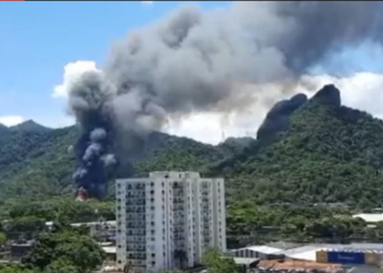Incêndio atinge o Projac, da Rede Globo, onde ficam os cenários no RJ