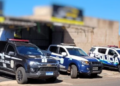 Dupla é presa por ameaçar vizinhos com revólver no Bairro Parque Novos Estados