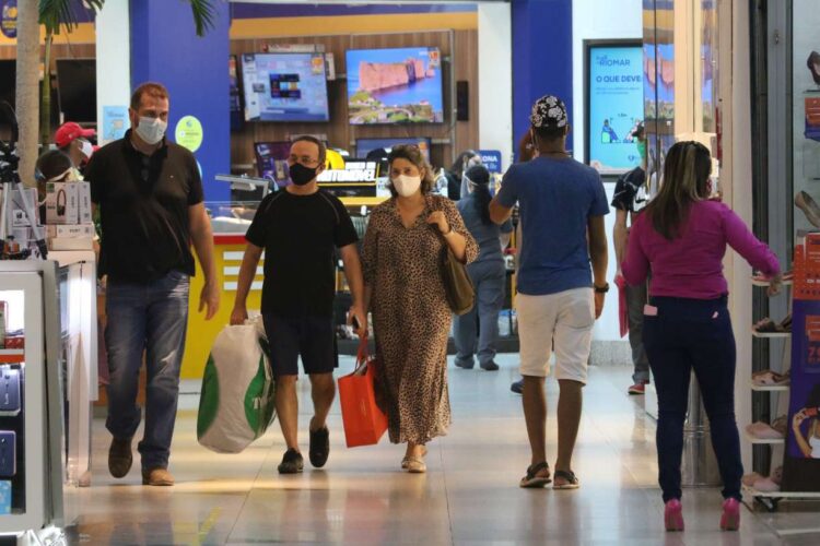 MS deverá contratar 20 mil empregados  temporários para o comércio este ano, segundo a Fetracom/MS