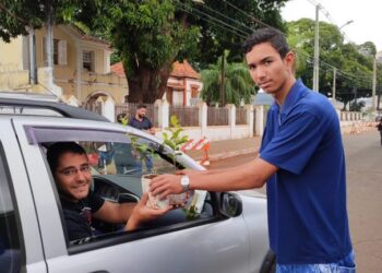 FAC realiza a 7ª edição do drive-thru da reciclagem em Campo Grande