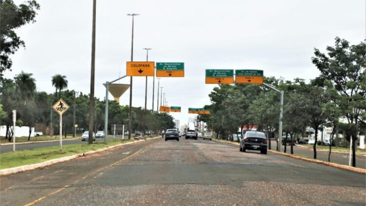 Lançada licitação do recapeamento da pista bairro/centro da Cônsul Assaf Trad