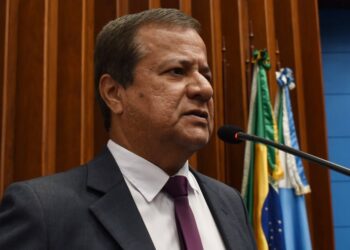 Deputados comentam a diplomação de Lula e manifestações em Brasília