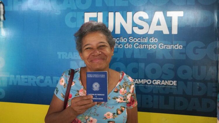 Prefeitura oferece mais de 800 oportunidades de emprego nesta quinta-feira