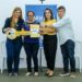 Prefeitura entrega contratos de regularização fundiária para 70 famílias de 15 bairros da Capital