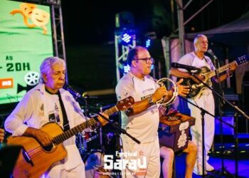 23ª edição do Sarau no Parque teve grupo Acaba e diversas outras atrações que animaram público