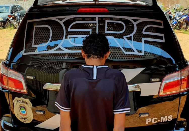 Polícia prende ladrão que roubou dois funcionários em caminhão de distribuidora