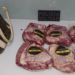 Mulher é presa por furtar seis peças de carne em atacado de Corumbá