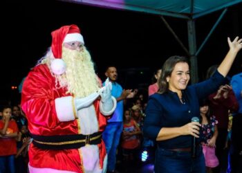 Com atrações culturais, brincadeiras e Papai Noel, Natal chega ao residencial Homex