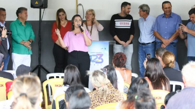 Prefeita Adriane Lopes autoriza início das construções dos Residenciais Mandela I, II e III