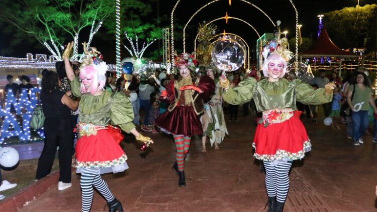 Cidade do Natal recebe atrações regionais e parada natalina no último fim de semana