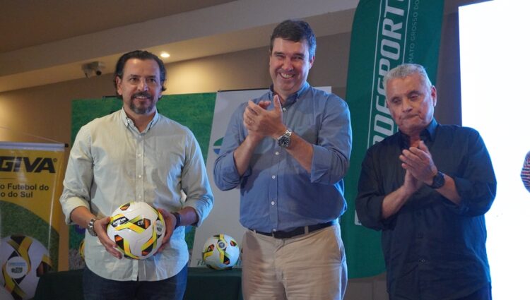 Governo do Estado reafirma compromisso com clubes e lança o Estadual de Futebol 2023