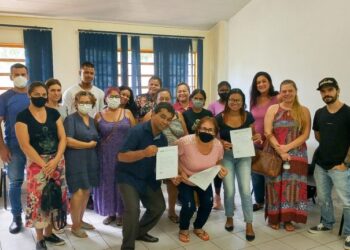 Entre o ano qualificado para trabalhar com alimentos, saiba como se inscrever