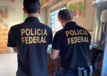 PF descobre esquema de notas falsas, após criminosos usarem na compra de carro em MS