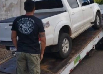 Polícia Civil recupera Hilux roubada e prende em flagrante receptador