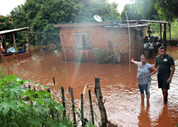 Campanha arrecada itens para famílias atingidas pelas chuvas