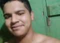 Carro bate na traseira de moto que fez conversão repentina na rodovia e mata condutor
