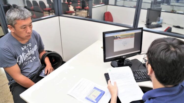 Funsat tem mais de 790 vagas de emprego nesta terça; confira
