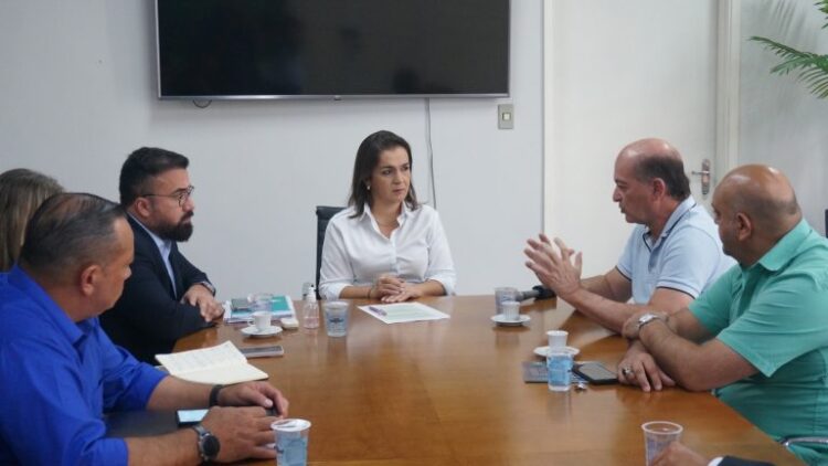 Prefeitura recebe empresário da Argentina e avança tratativas do comércio exterior
