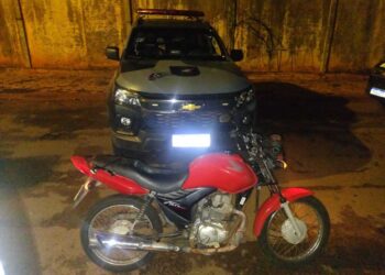 Com moto roubada, menor mostra arma pro Batalhão do Choque e acaba morto em confronto