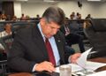 Projeto de Lidio Lopes proíbe retenção de macas em hospitais, clínicas e congêneres