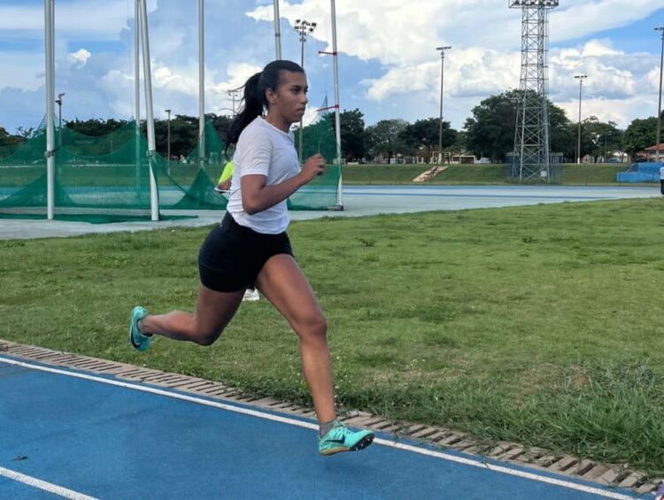 Aluna do Sesi vai representar MS no campeonato brasileiro de atletismo escolar