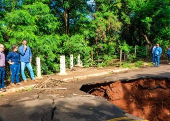 Prefeita Adriane Lopes mobiliza equipes para limpeza e levantamento de danos, após chuvas