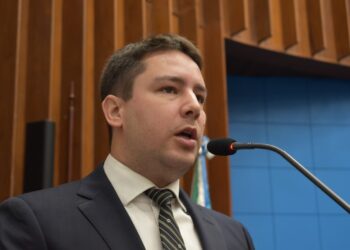 Deputado João Henrique cobra do governo acesso às informações sobre benefícios fiscais