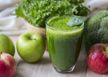 Nutricionista dá dicas para desintoxicar neste Enterros dos Ossos, após o Carnaval